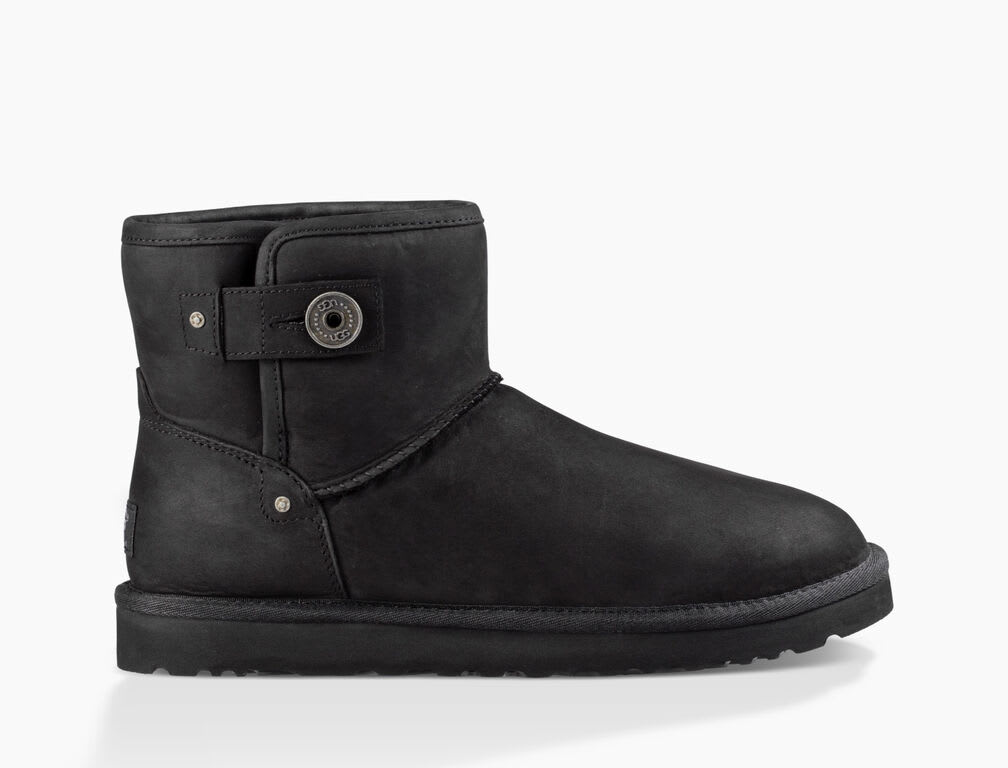 ベニ 1014860｜クラシックブーツ｜UGG®（アグ）公式オンライン アウトレットストア